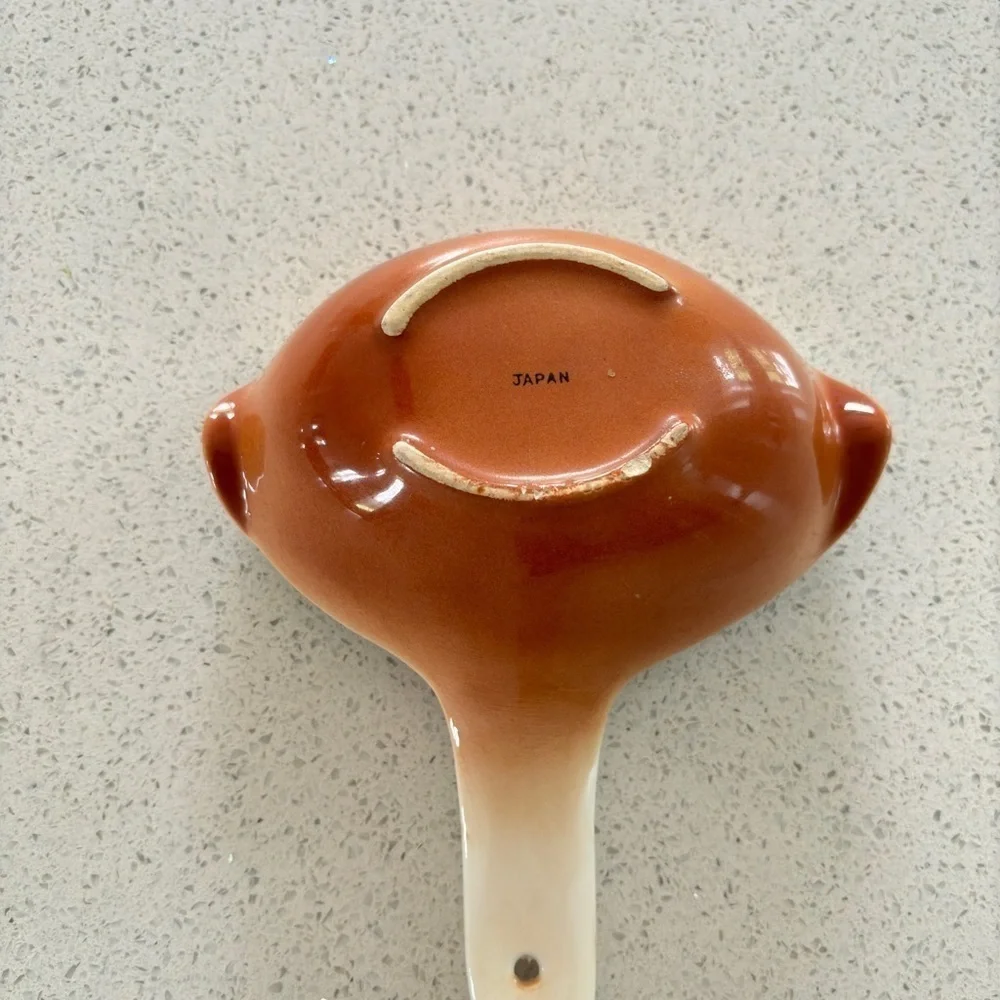 Vintage Gravy Boat Ceramic No-Drip Gravy Separator Server Vegetable Design Japan